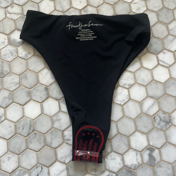 BRAND NEW 437 Aubrey Bottoms (high waisted) in black - Picture 6 of 7